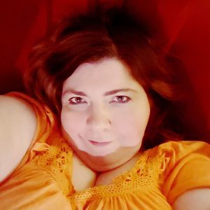 Meet your Posher, Laurie